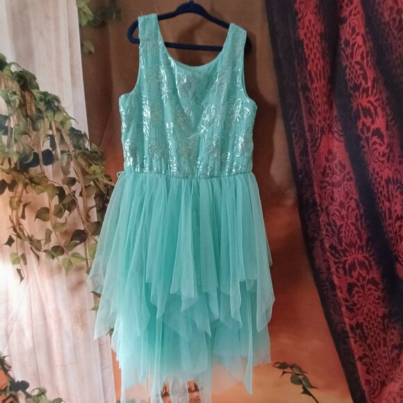 NWT:  Girls' Lilt 12 Mint Green Sequin Tulle Dress - Picture 2 of 3